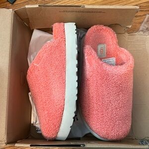 coral fuzz sugar terry slide uggs